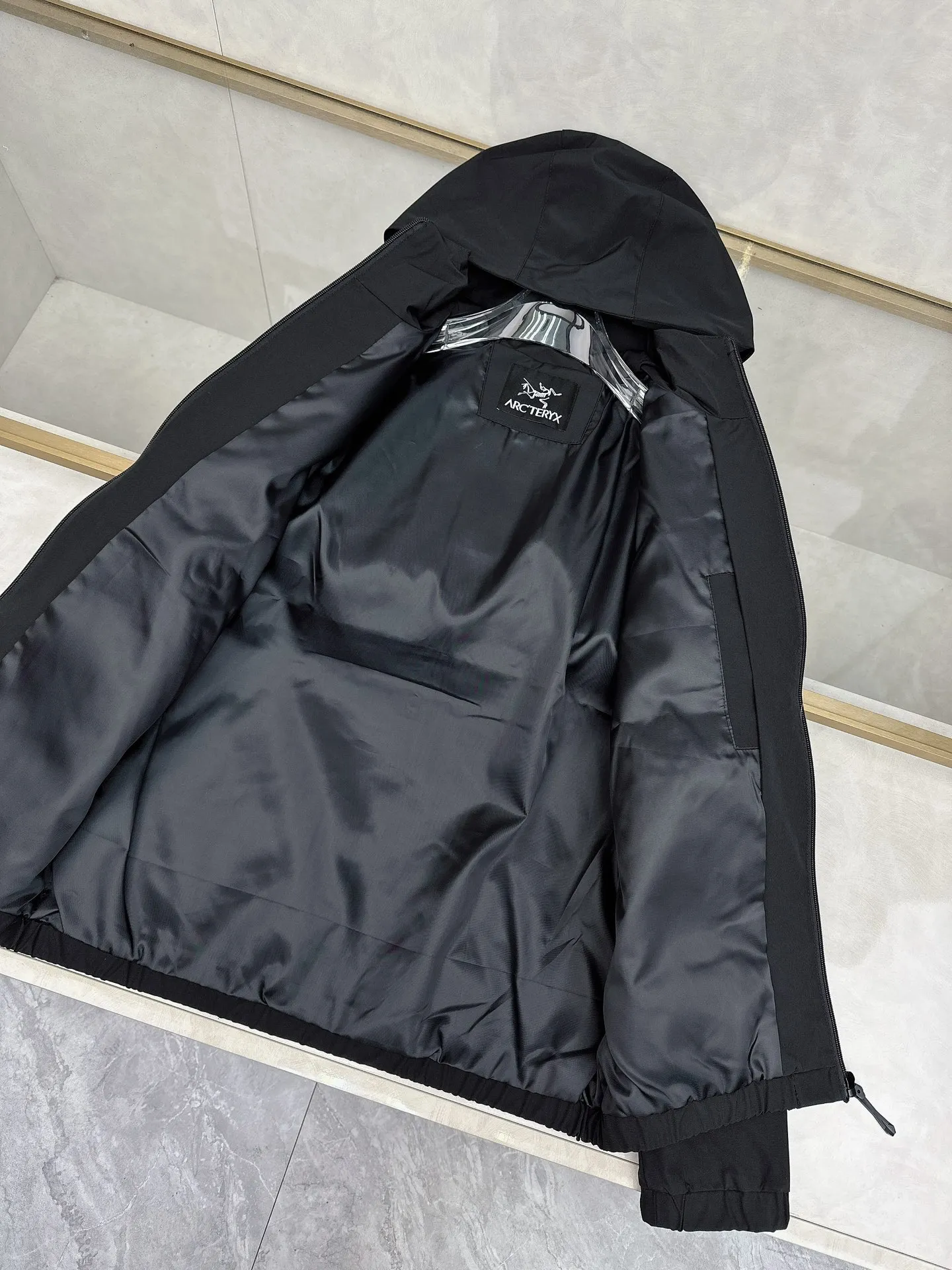 Same Style， ， 2026 New Arrival ， Original Premium Breathable ， ， ， Quality。 ， Sizes：M～3XL